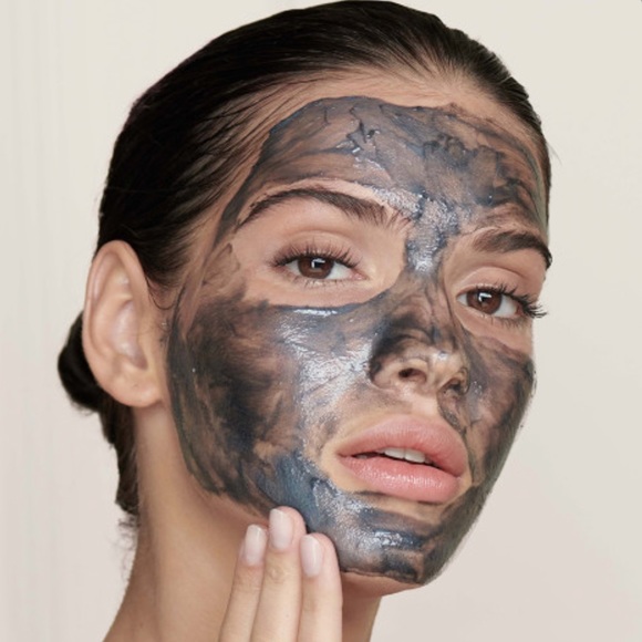 NEW! Charlotte Tilbury Goddess Cleansing Ritual - Picture 5 of 7